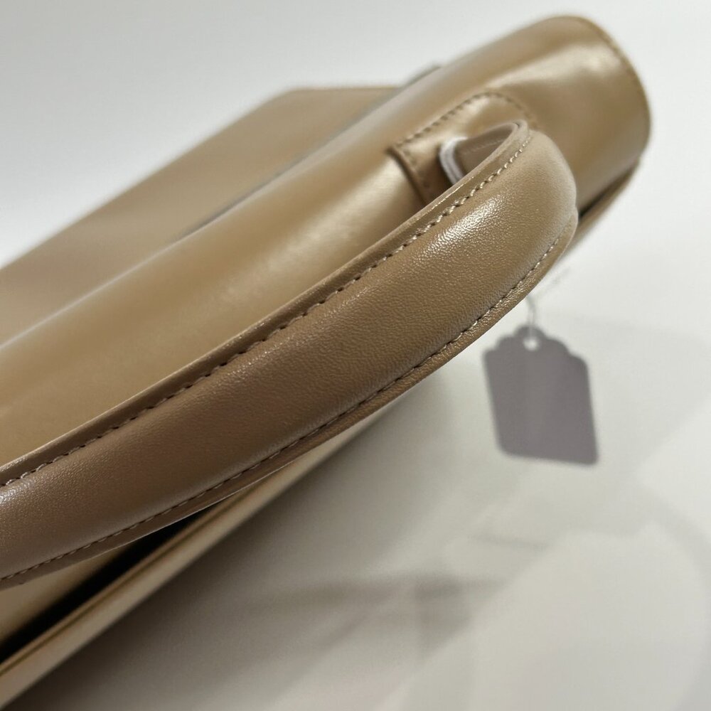 【6MK】Givenchy Beige Leather Handbag sku#85257 (gently used) - Picture 7 of 16